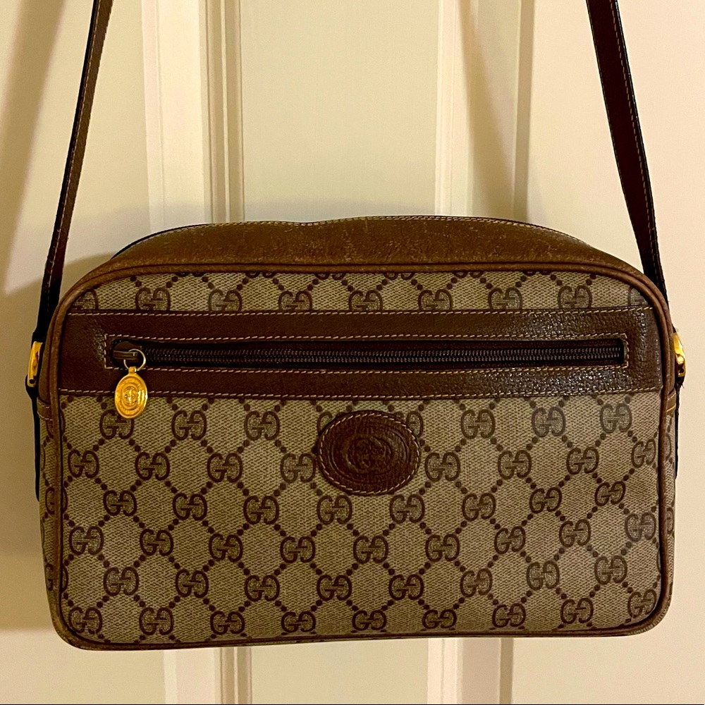 Authentic GUCCI Vintage Camera Bag